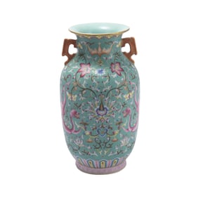 A CHINESE FAMILLE ROSE CHILONG LANTERN VASE