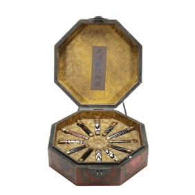 SET OF TIBETAN DZI BEADS IN AN ORNATE CASE