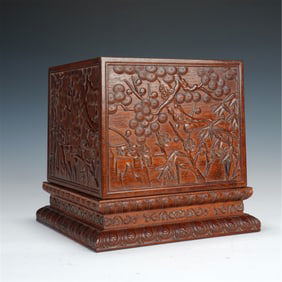 CARVED WOOD BOX
