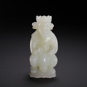 JADE HUMANOID FIGURE CARVING