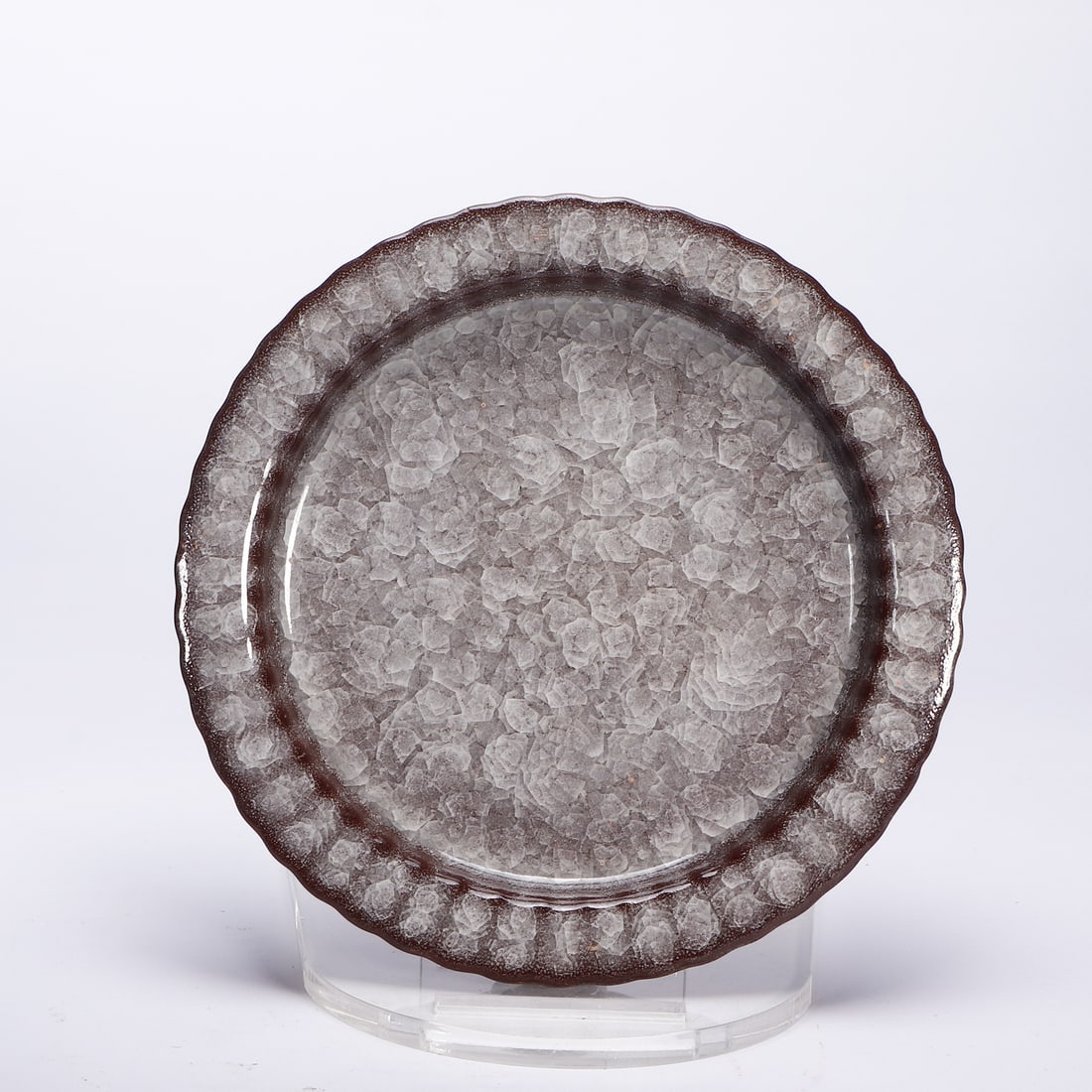 A GE-WARE LOBED PLATE (1 of 9)