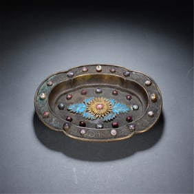ORNATE SILVER-GILT TRAY ADORNED WITH ENAMEL, GEMSTONES & PEARLS