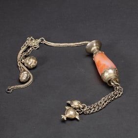 SILVER-AGATE PENDANT ORNAMENT