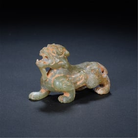 CARVED JADE GUARDIAN BEAST – AUSPICIOUS ORNAMENT