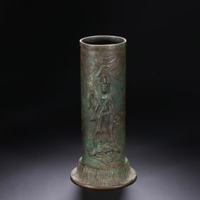 A BRONZE GUANYIN VESSEL