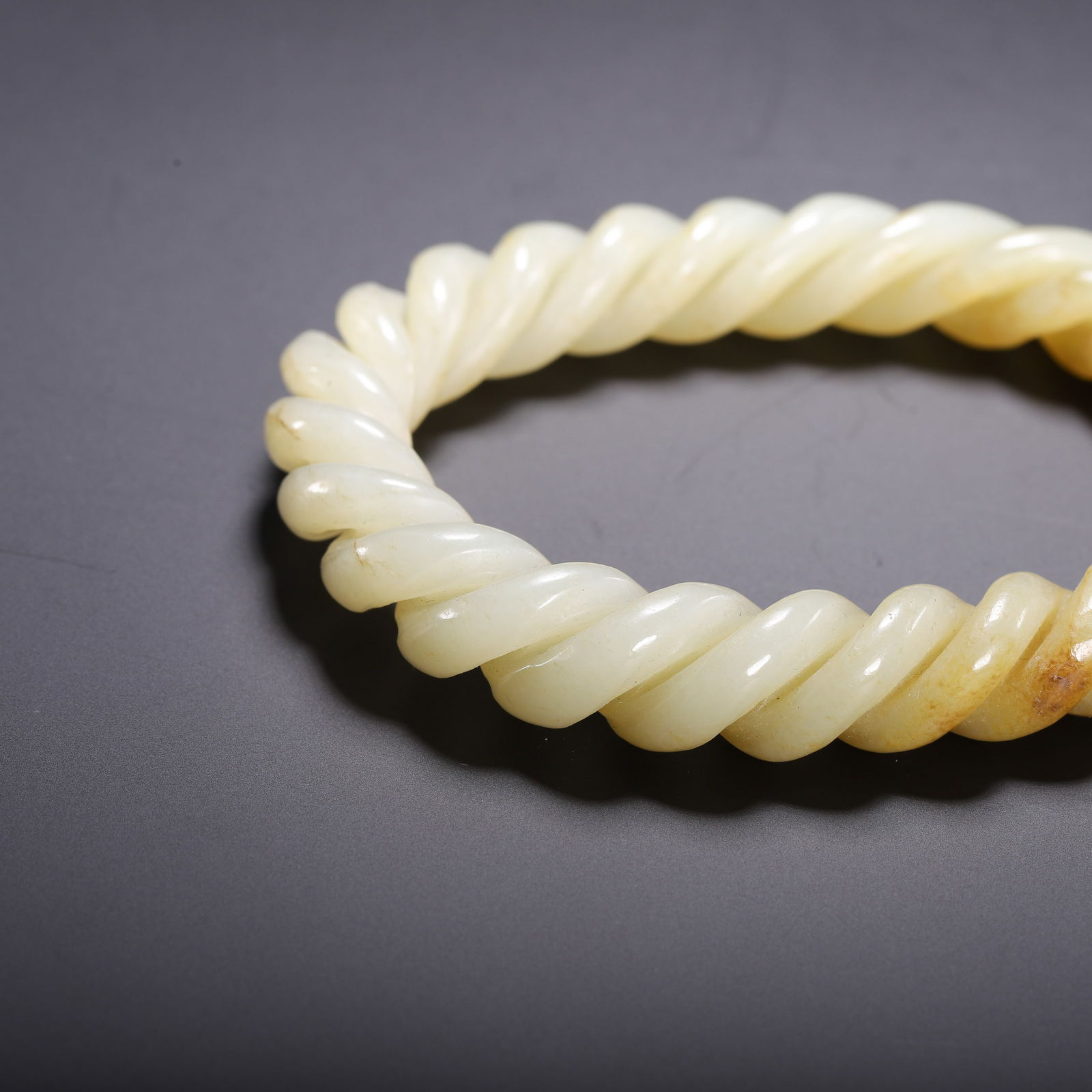 A WHITE JADE BANGLE - 3
