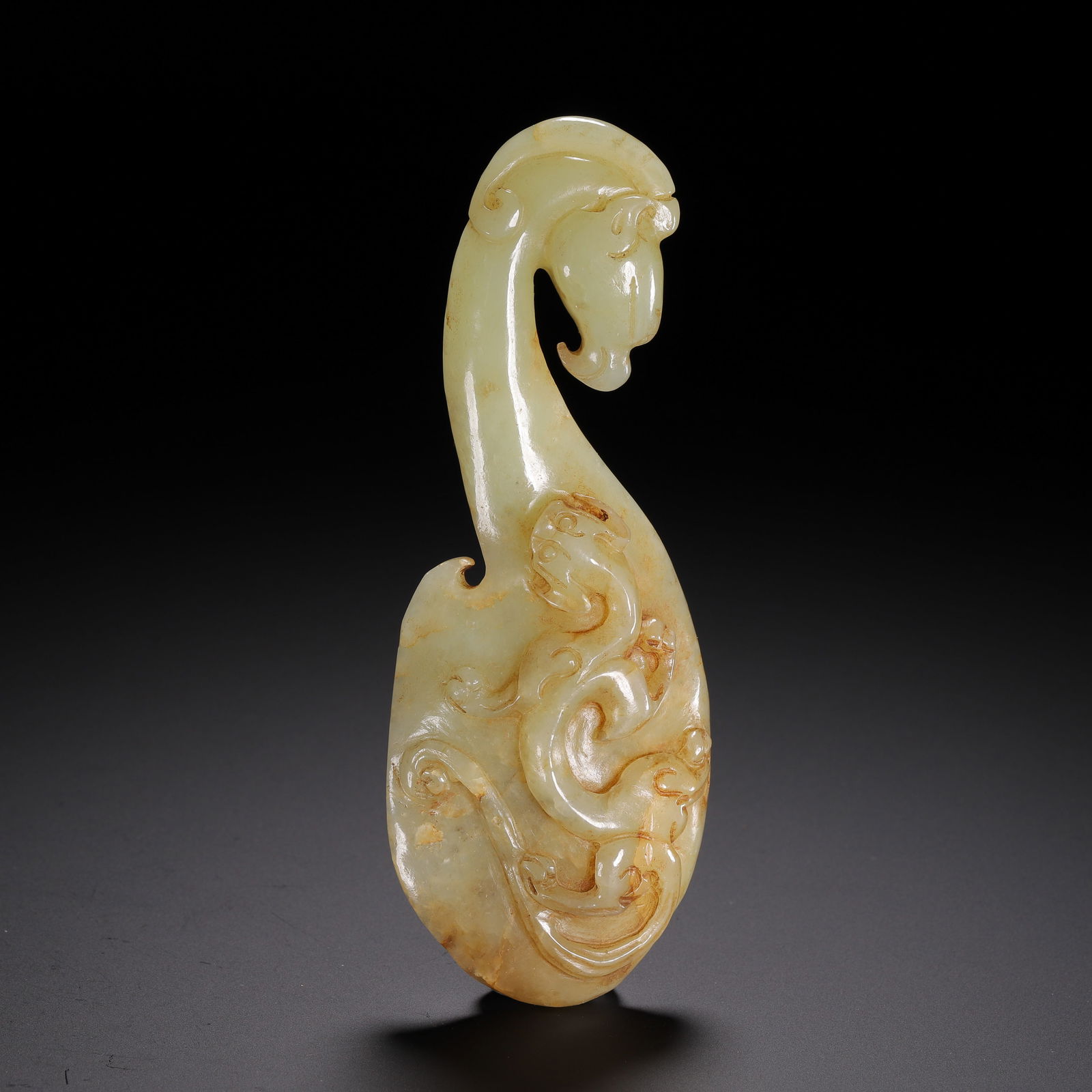 A CARVED JADE CHILONG BELTHOOK (1 of 9)