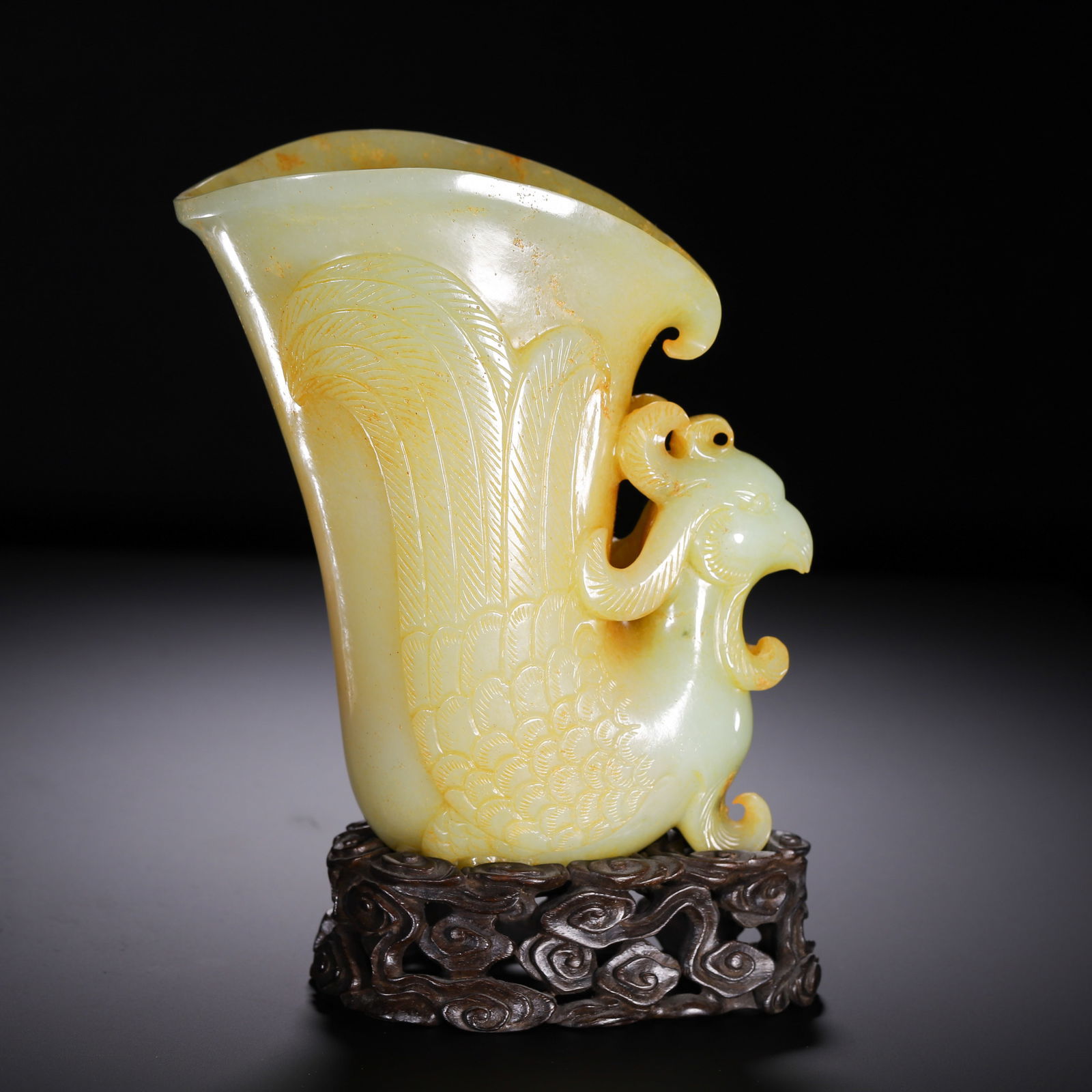 A CARVED YELLOW JADE PHOENIX CUP (1 of 9)