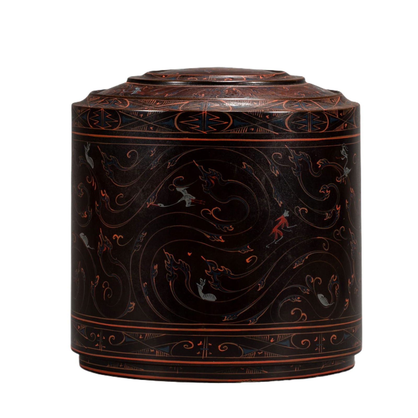 A PAINTED LACQUER BOX WITH COVER (1 of 8)