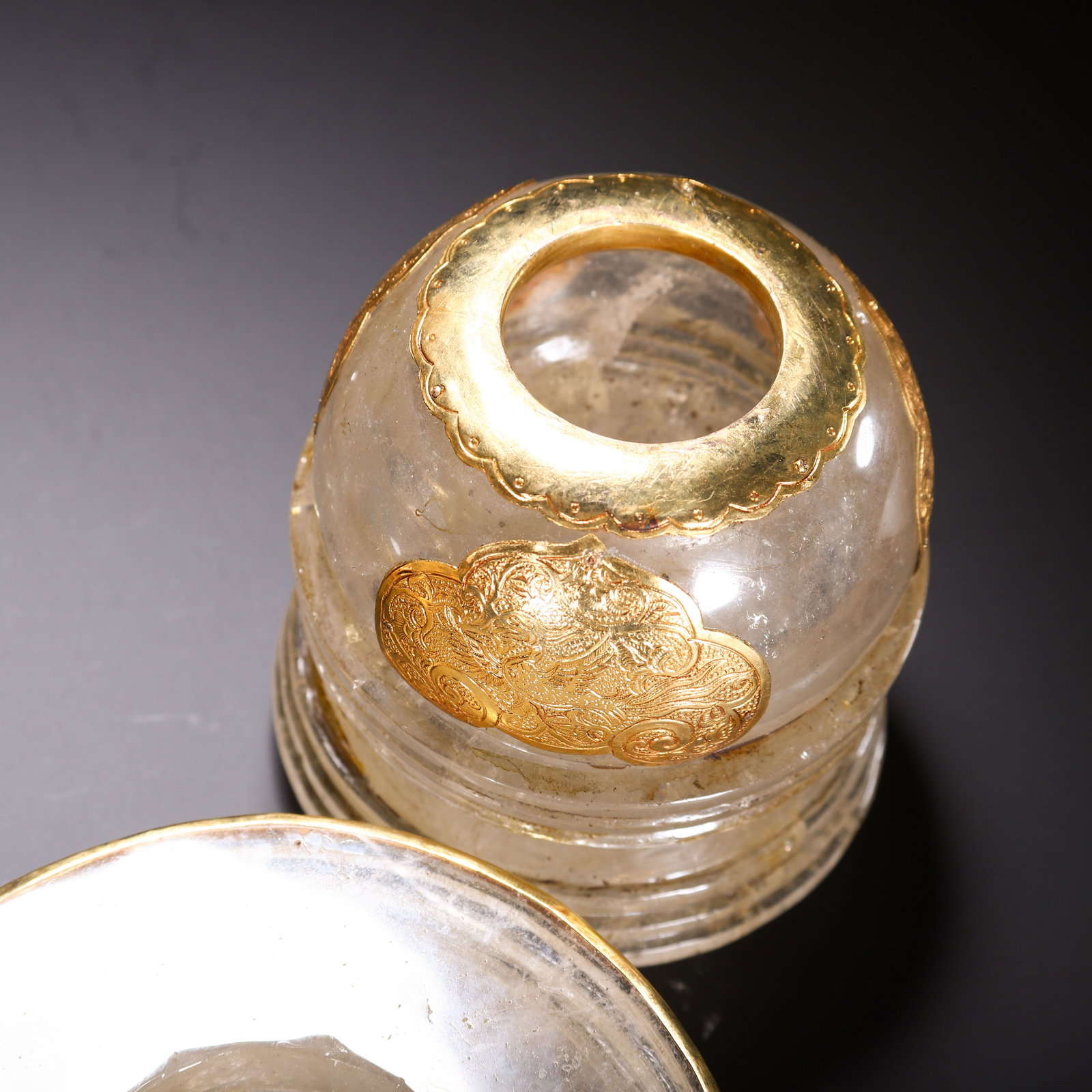 A CARVED ROCK CRYSTAL STUPA - 8