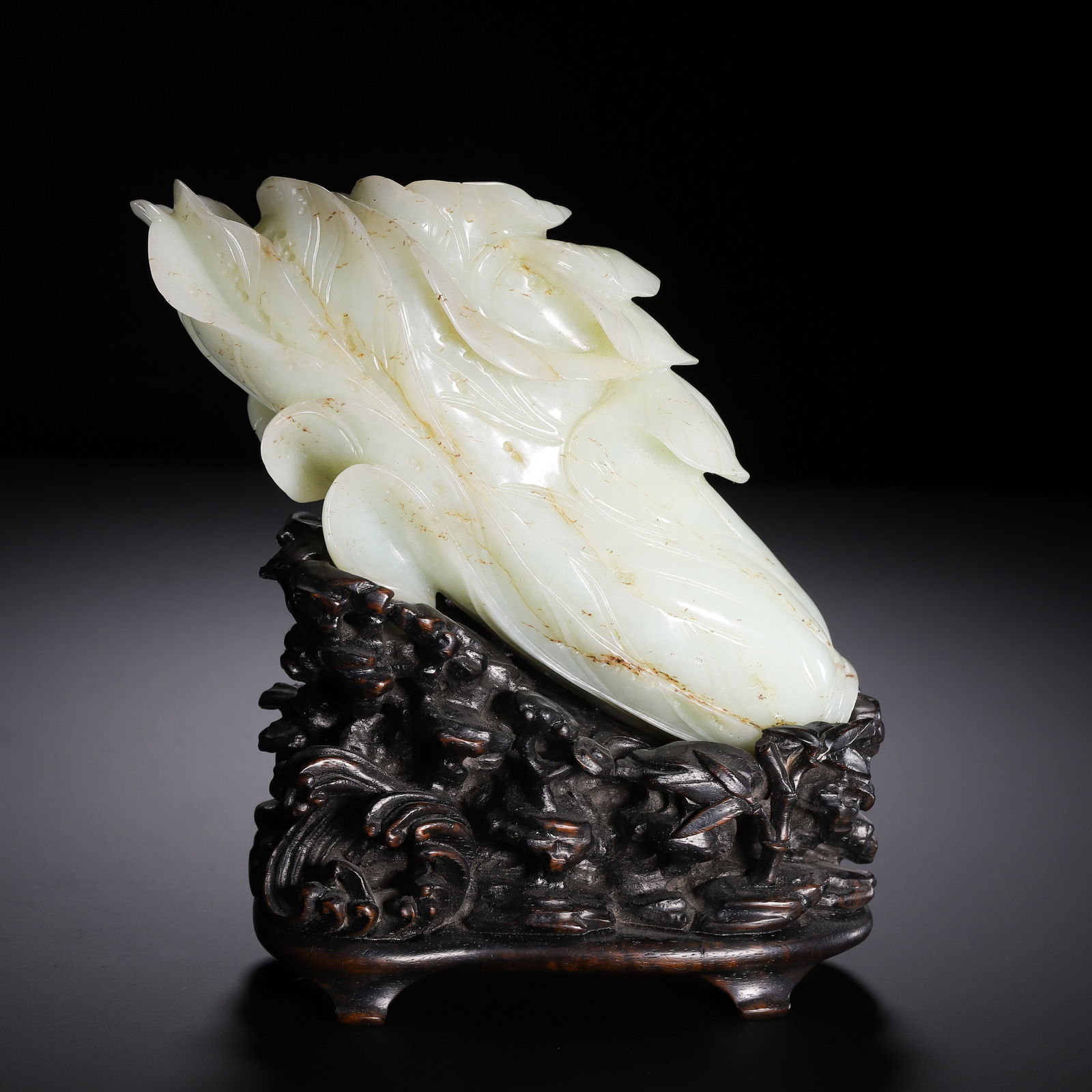 A CARVED WHITE JADE CHINESE CABBAGE PAK CHOI - 6