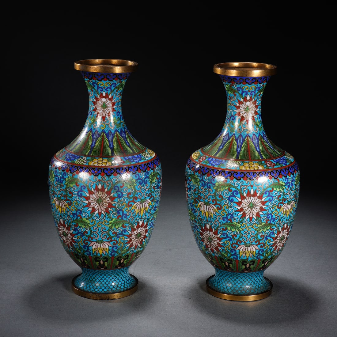 A Pair of Chinese Cloisonne Floral Vases (1 of 7)