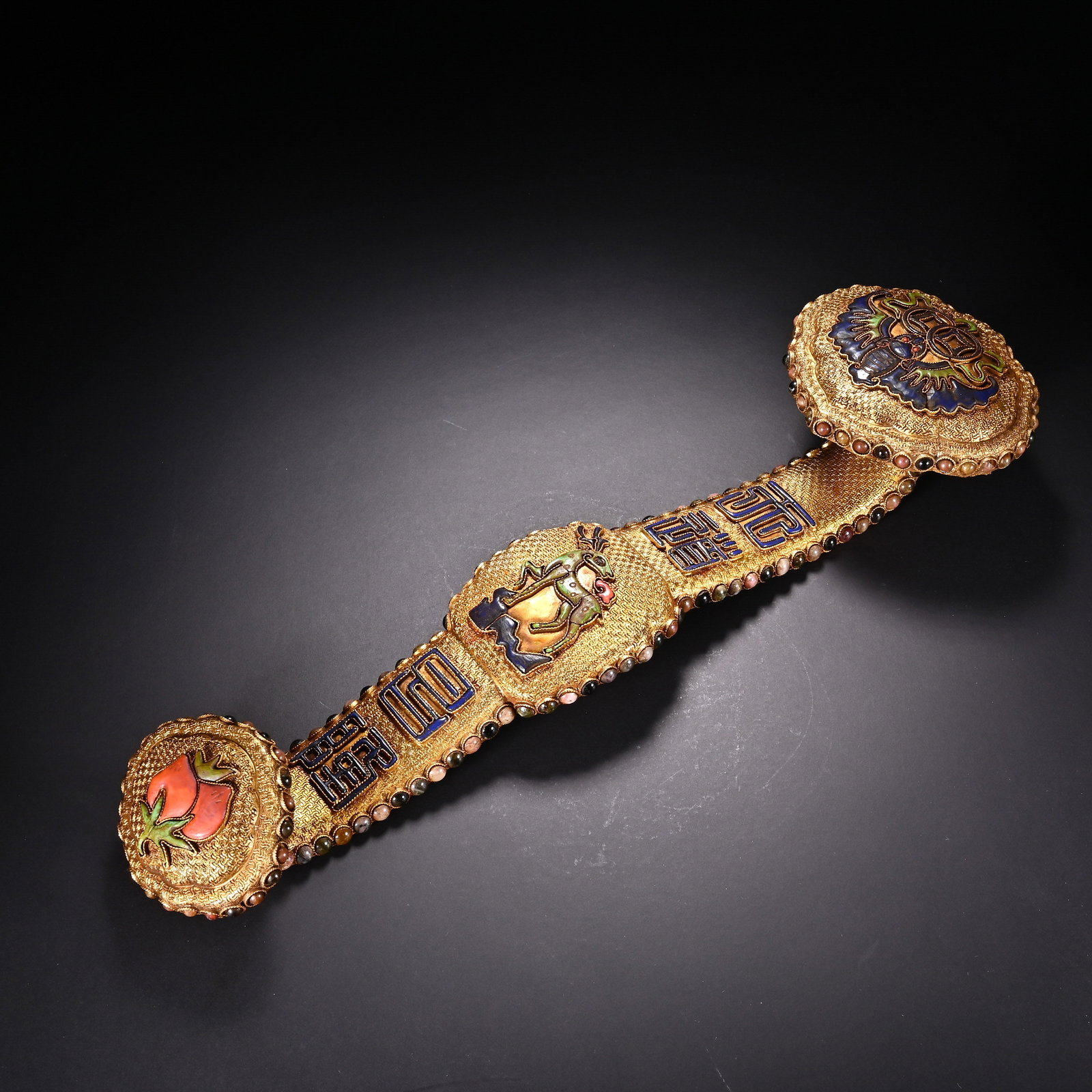A Chinese Gilt-Bronze Filigree Ruyi Scepter with Multi-Gemstone Inlay (1 of 9)