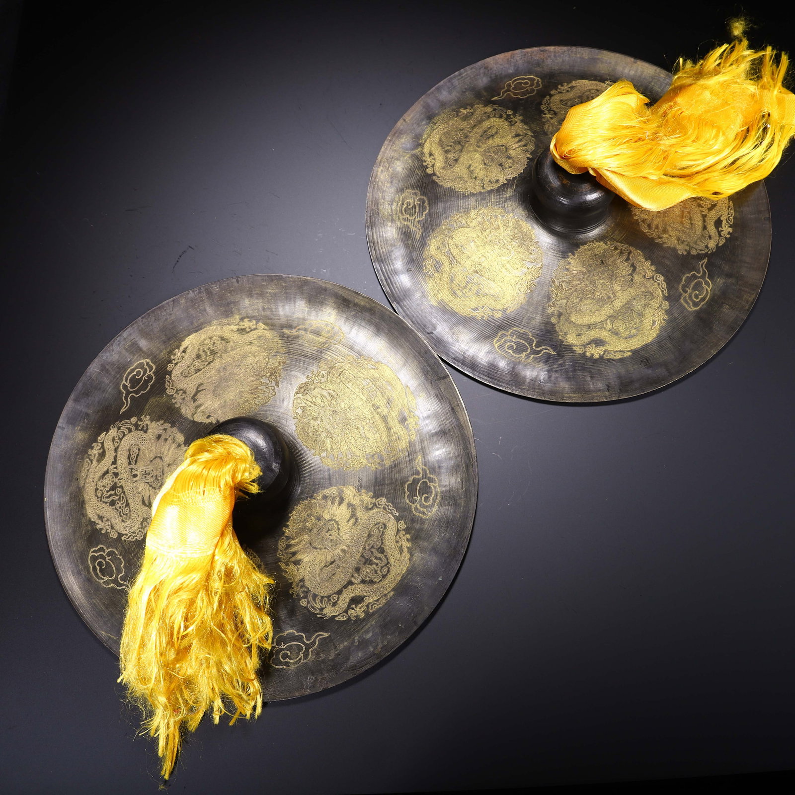 A Pair of Chinese Gilt Bronze Dragon Cymbals (1 of 7)