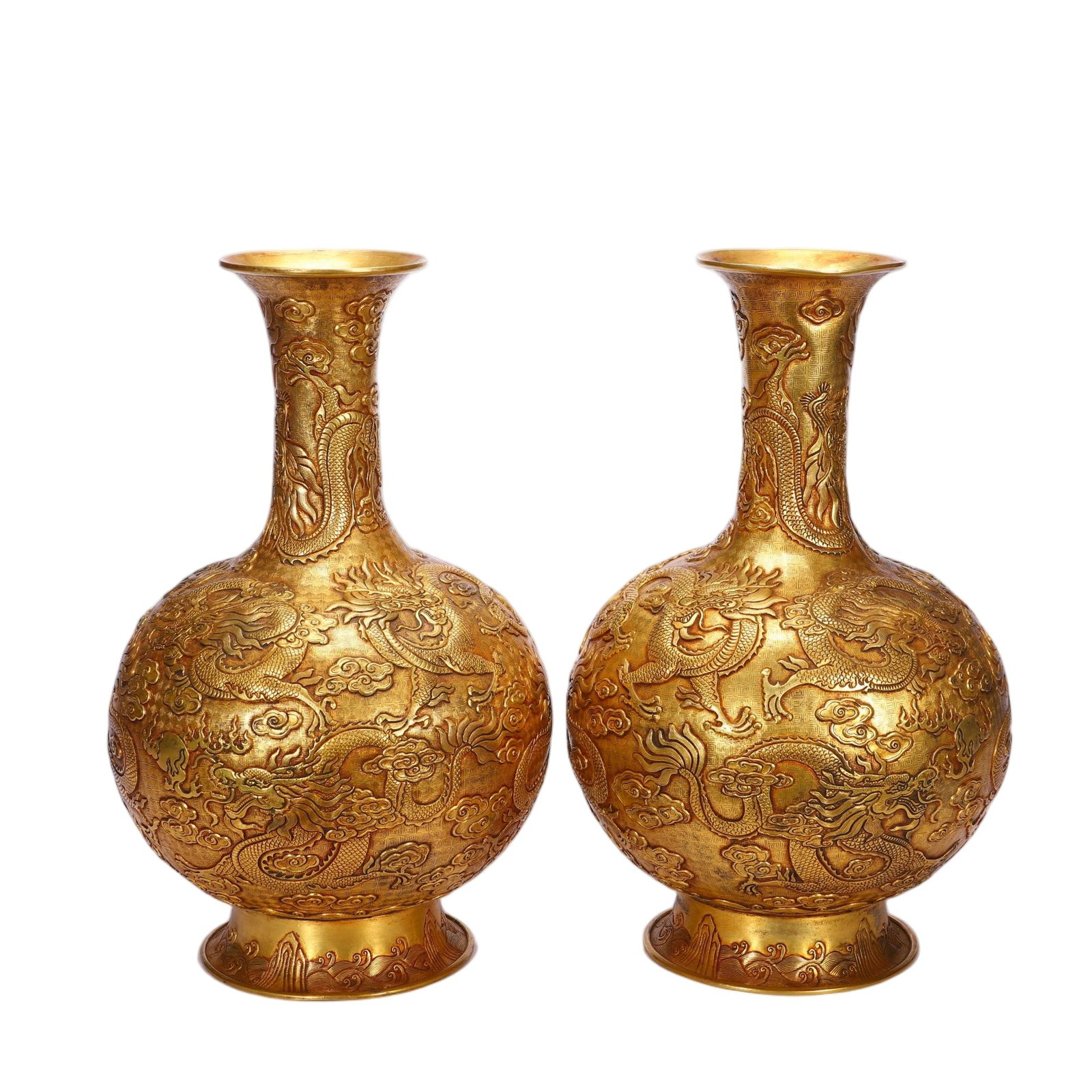 A Pair of Chinese Gilt-Bronze Dragon Vases (1 of 9)
