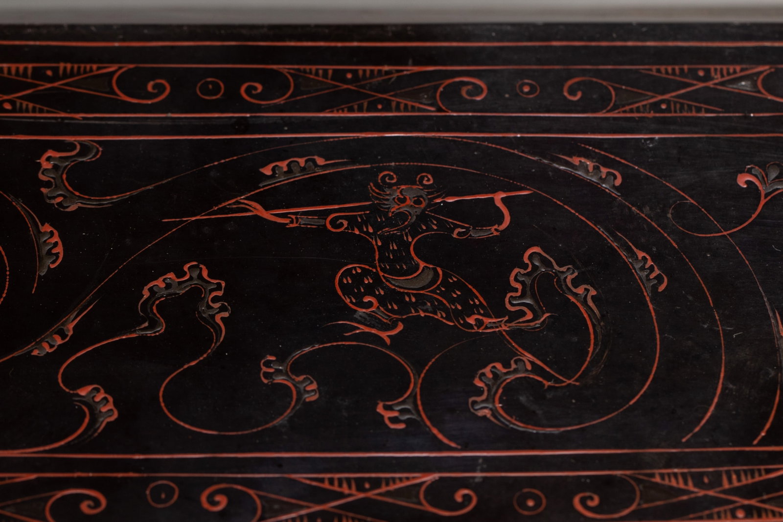 Chinese Lacquerware Box - 4