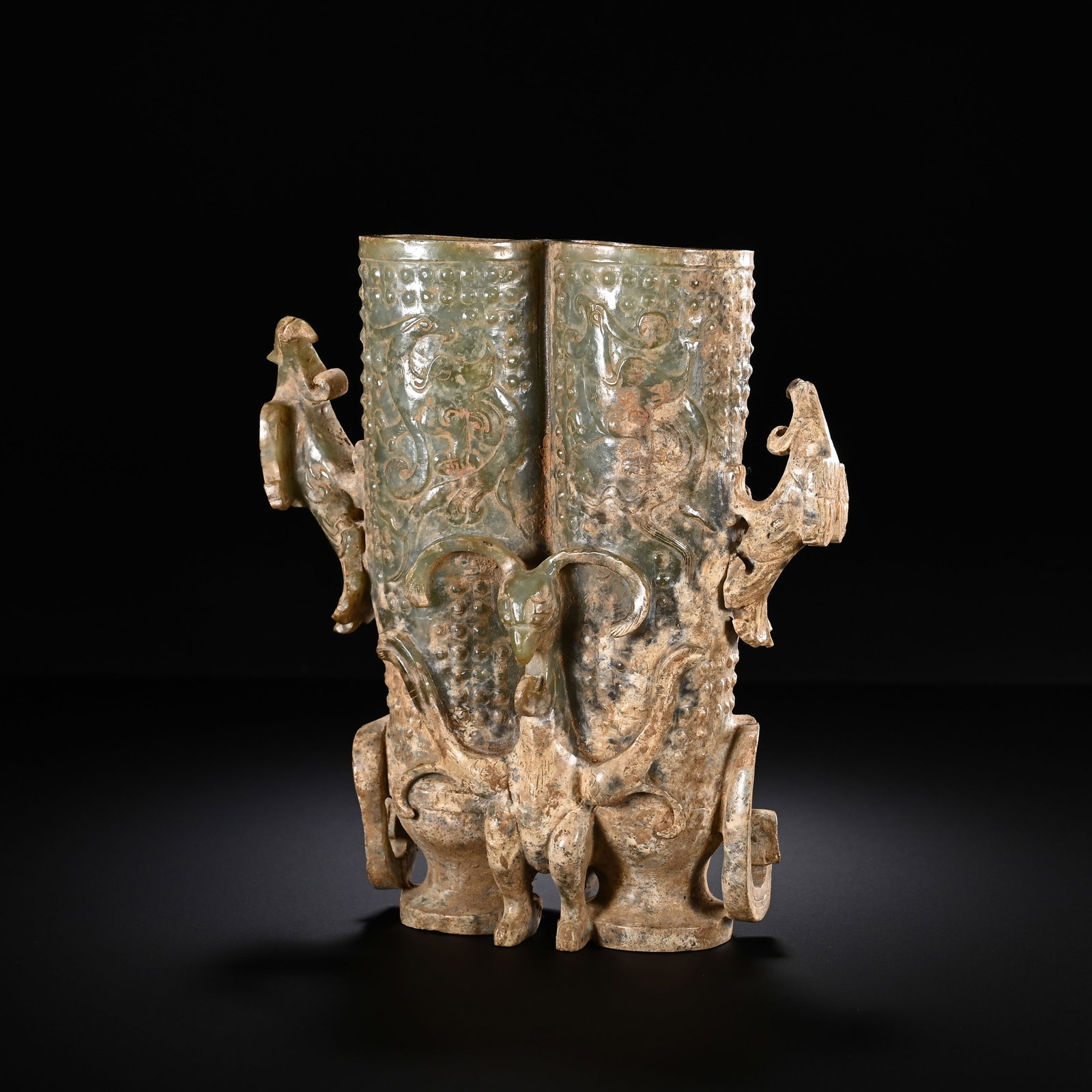 A CHINESE ARCHAIC JADE TWIN CYLINDRICAL VESSEL ORNAMENT (1 of 8)