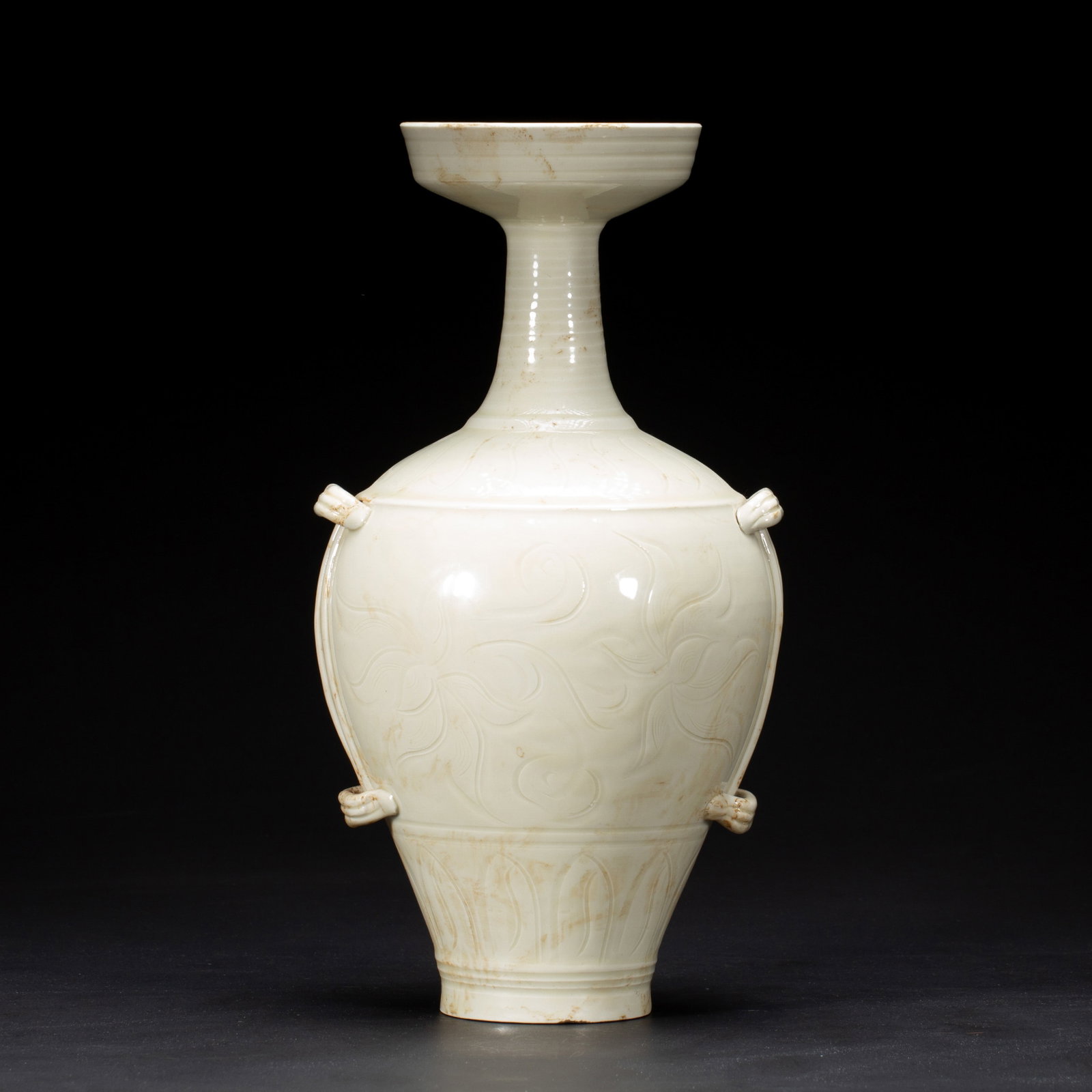 A CHINESE DING WARE DISH-MOUTH VASE (1 of 9)