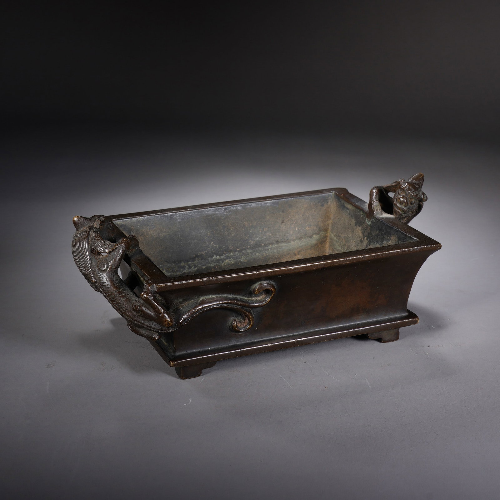 A CHINESE BRONZE RECTANGULAR CHILONG CENSER (1 of 10)