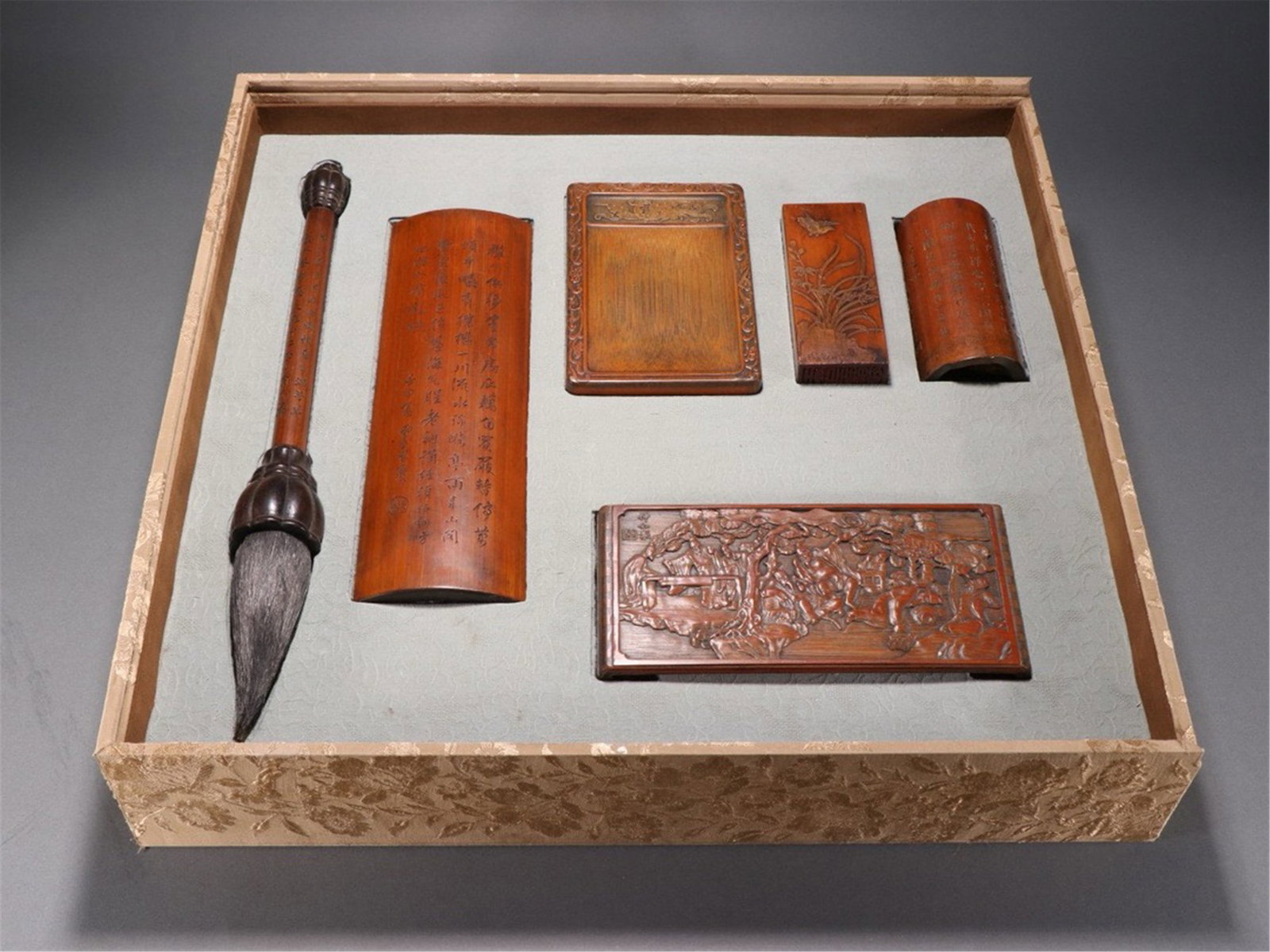 A CHINESE SUITE OF CARVED BAMBOO SCHOLAR'S STUDIO UTENSILS (1 of 9)