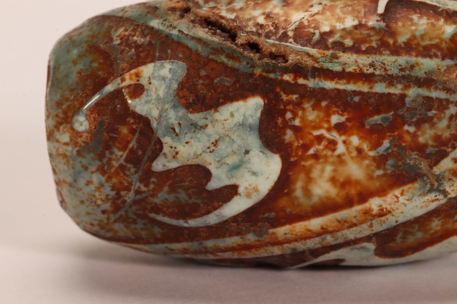 A CHINESE PATTERNED DZI BEAD - 5