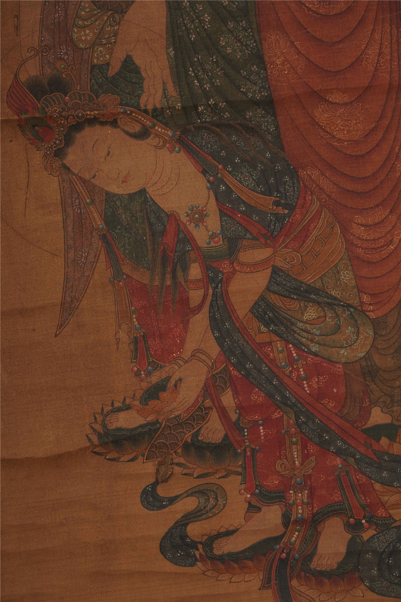 A CHINESE PAINTING OF BUDDHA AND ATTENDANTS, SIGNED LIU GUANDAO - 5