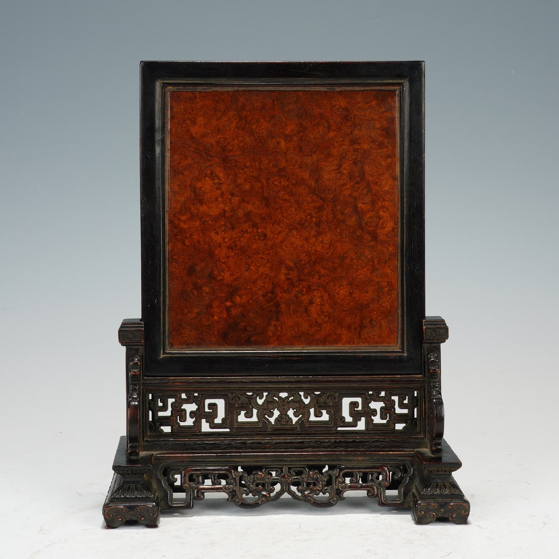 A CHINESE ZITAN BURL WOOD TABLE SCREEN (1 of 7)