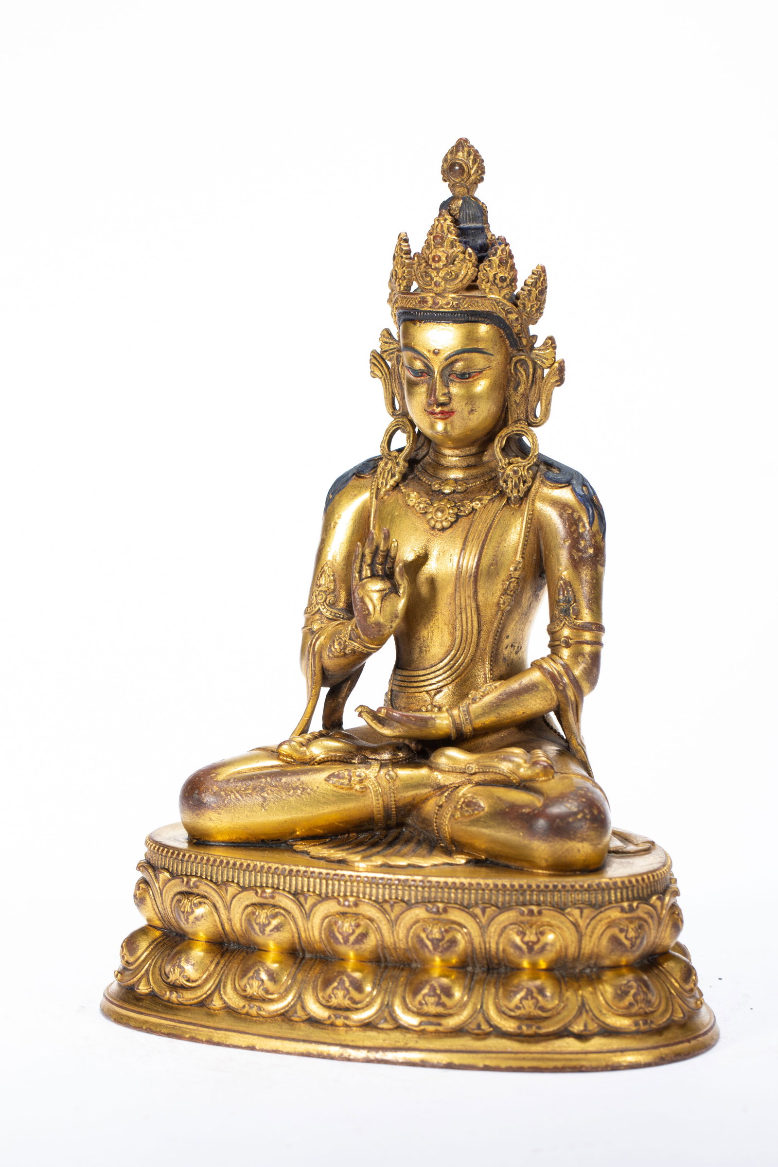 A CHINESE GILT BRONZE BUDDHA FIGURE - 5