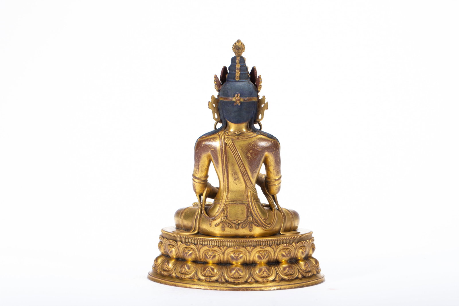 A CHINESE GILT BRONZE BUDDHA FIGURE - 7