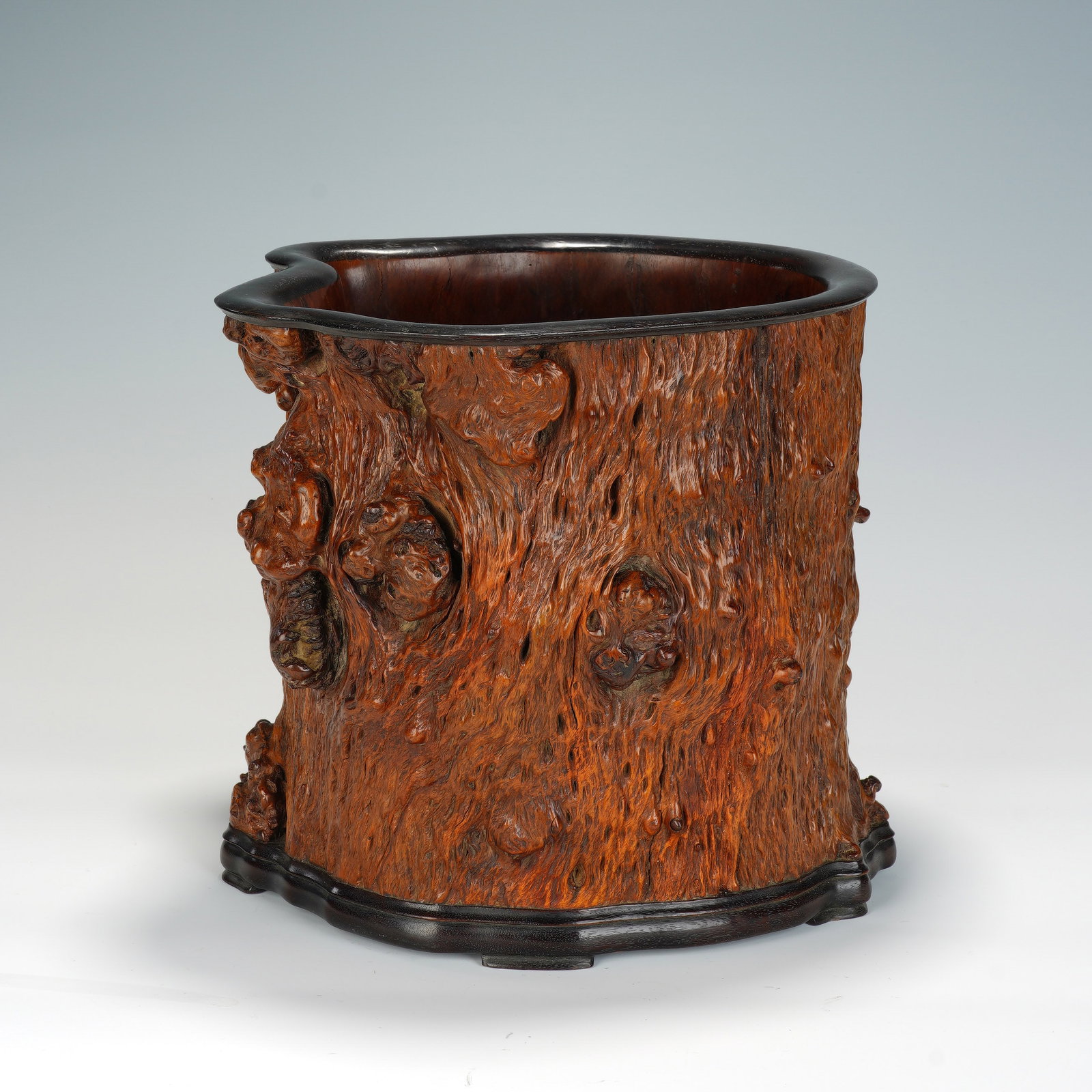 A CHINESE NATURAL BURL WOOD BRUSH POT (1 of 9)