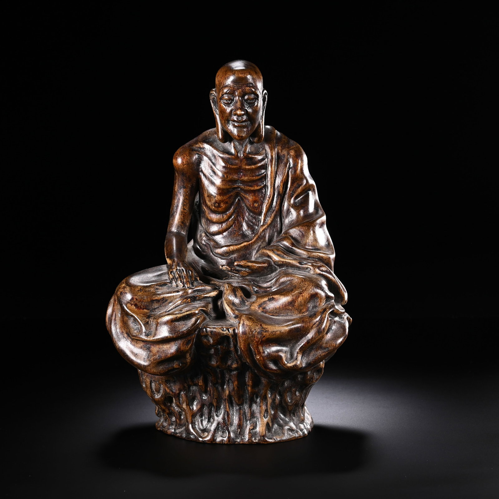 A CHINESE CHENXIANG ARHAT SCULPTURE (1 of 8)