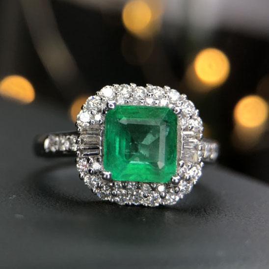 14K White Gold 1.2 CT Emerald & Diamond Ring (1 of 6)
