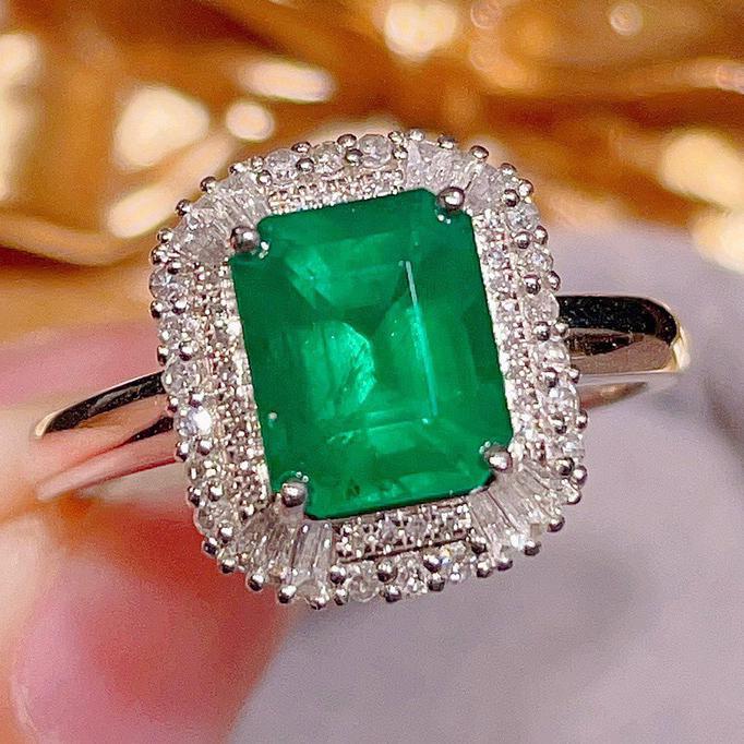 14K White Gold 2.63 CT Emerald & Diamond Ring (1 of 6)