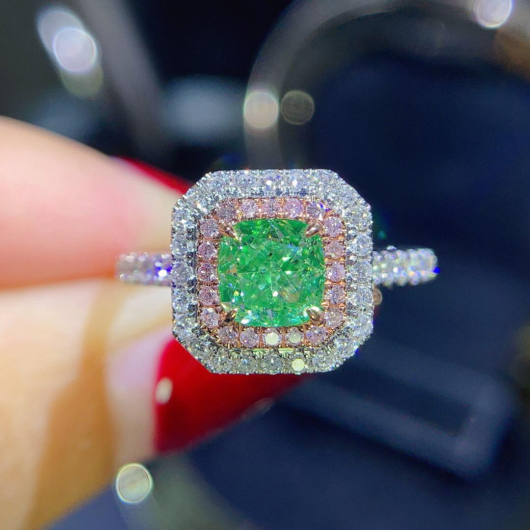 14K White Gold 1.07 CT Green Diamond Ring (1 of 8)