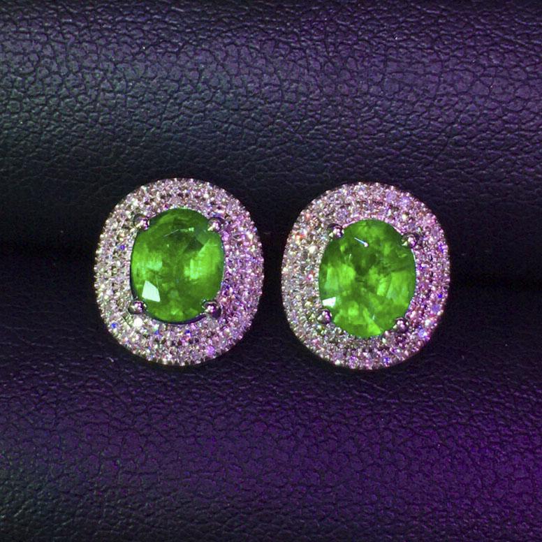 14K White Gold 1.5 CT Emerald & Diamond Earrings (1 of 7)