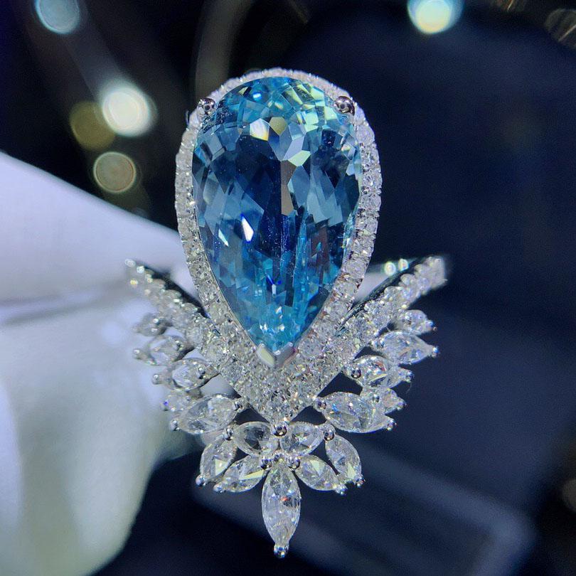 14K White Gold 5.79 CTW Aquamarine & Diamond Ring (1 of 8)