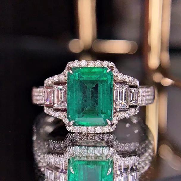 14K White Gold 1.72 CT Natural Emerald & Diamond Ring with Certificate (1 of 9)