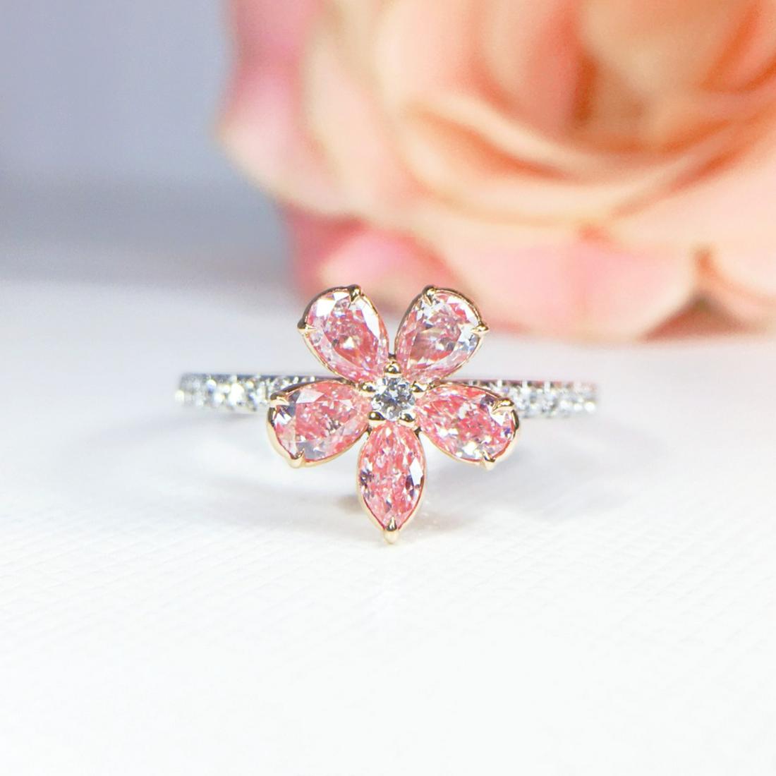 14K White Gold 0.751 CT Pink Diamond Ring (1 of 6)