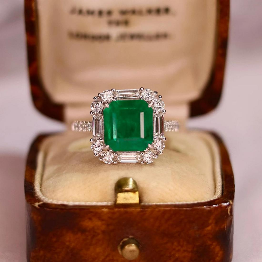 14K WHITE GOLD 4.46 CTW NATURAL EMERALD & DIAMOND RING (1 of 9)