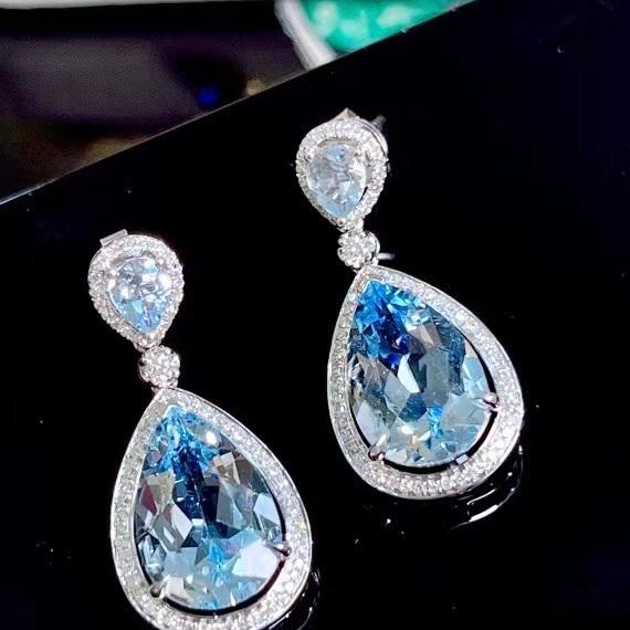 14K WHITE GOLD 6.23 CTW VIVID BLUE NATURAL AQUAMARINE & DIAMOND EARRINGS (1 of 5)
