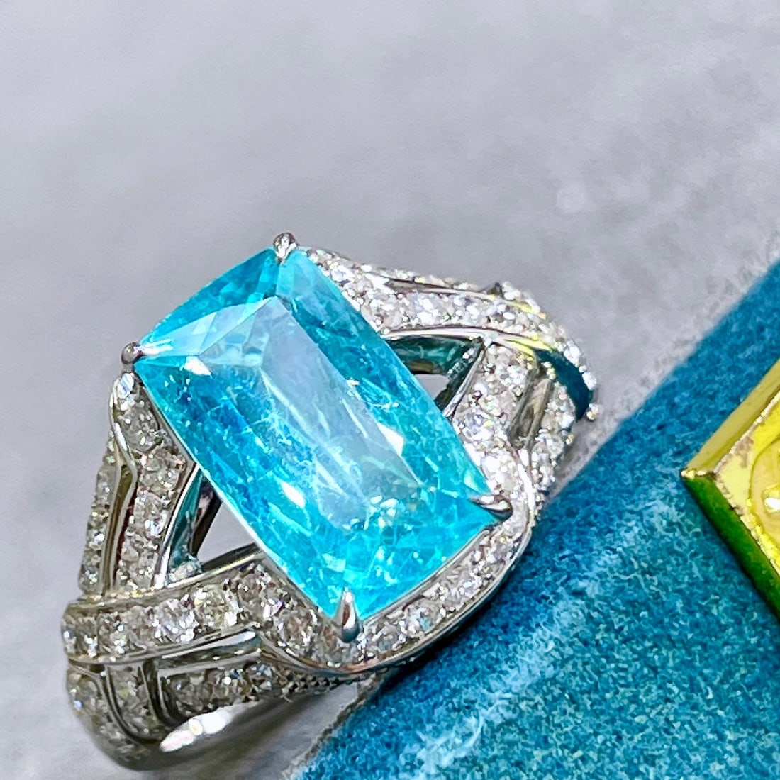 14K GOLD 3.51 CTW NATURAL PARAIBA TOURMALINE & DIAMOND RING (1 of 7)