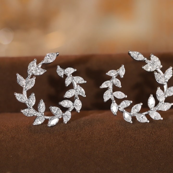 14K GOLD 2 CT NATURAL H DIAMOND EARRINGS: Ref:230641208 Gold Content:14K Gold Main Gemstone:Diamond Shape:Marquise Carat Weight:2ct Clarity Grade:VS2 Color:H Treatment:Natural Cut Grade:G