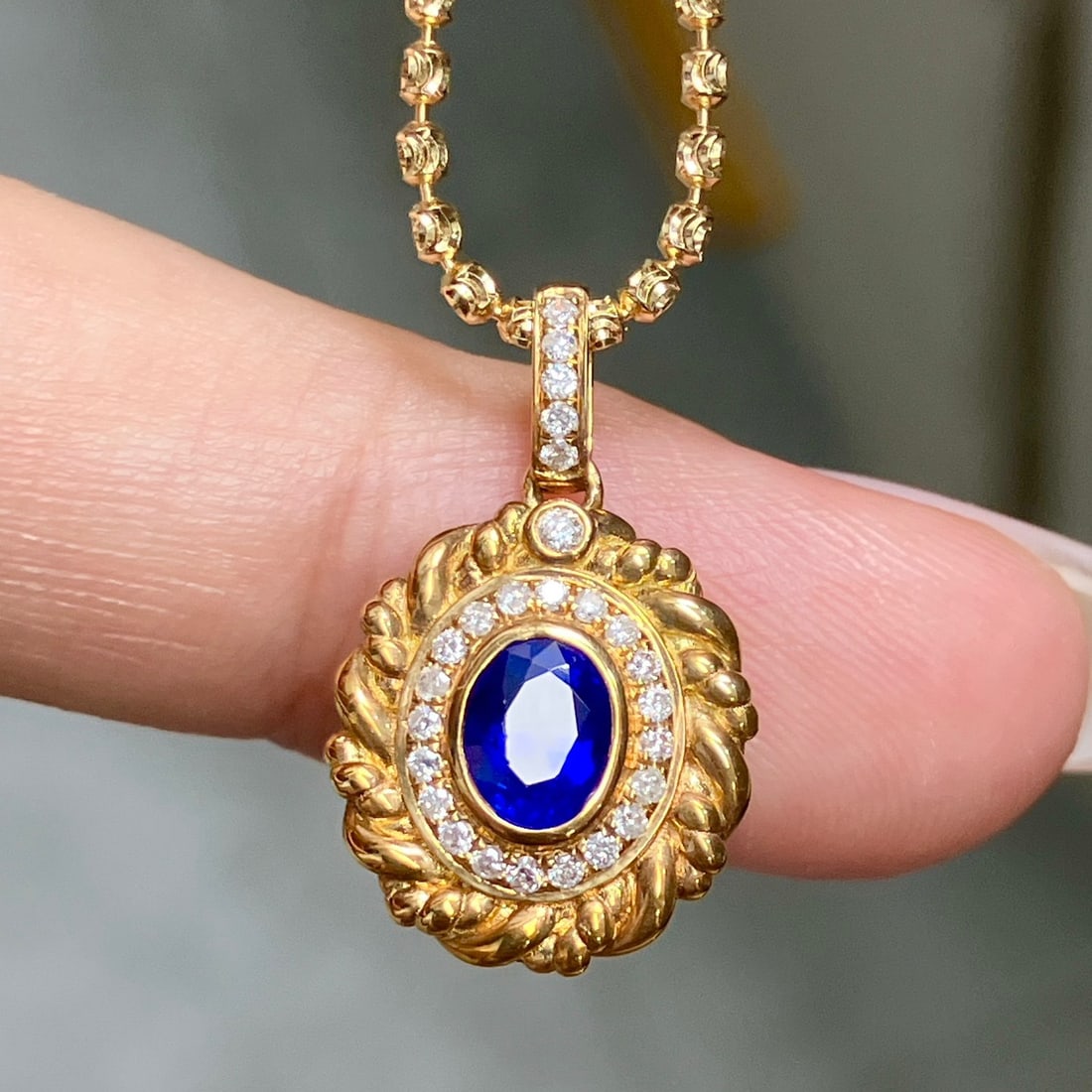 14K GOLD 0.94 CTW NATURAL SAPPHIRE & DIAMOND PENDANT (1 of 7)