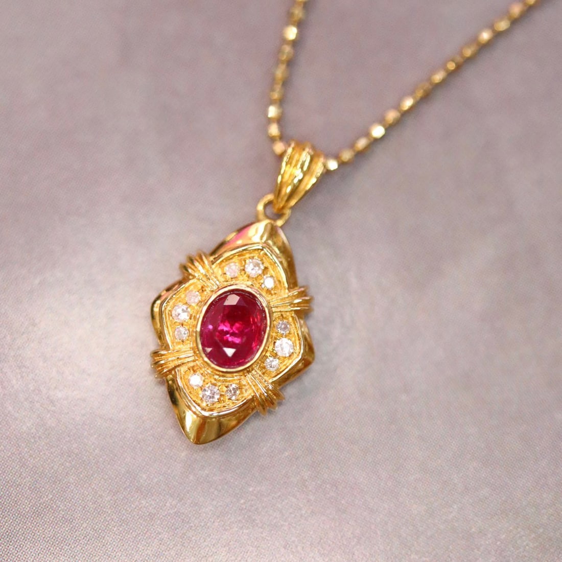 14K GOLD 0.38 CTW VIVID RED NATURAL RUBY & DIAMOND PENDANT (1 of 7)