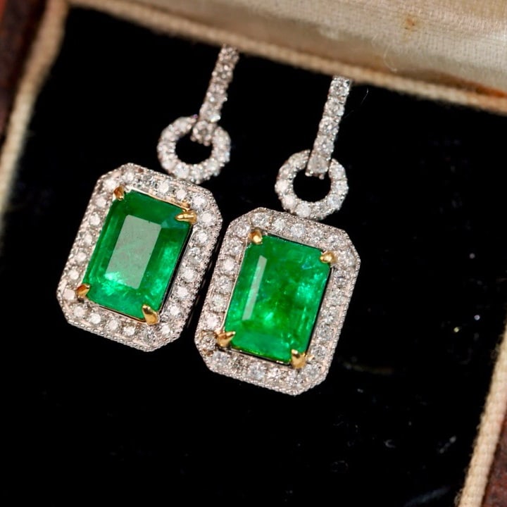14K GOLD 2.35 CTW VIVID GREEN NATURAL EMERALD & DIAMOND EARRINGS (1 of 5)