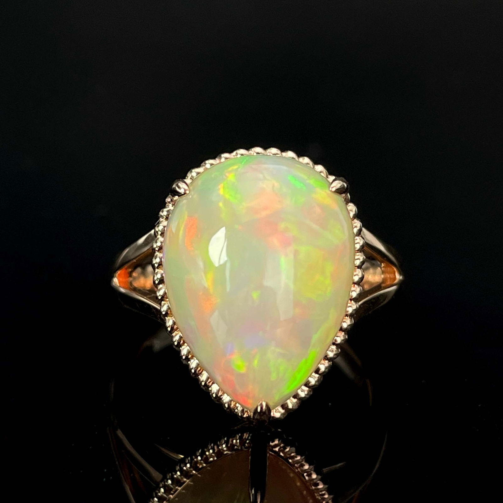 14K GOLD 9.4 CT NATURAL OPAL RING (1 of 4)