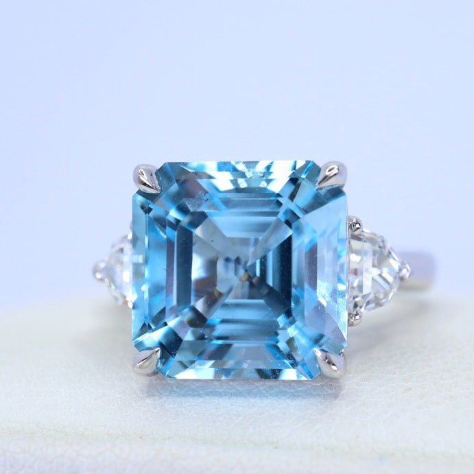 14K GOLD 9.50 CTW NATURAL TOPAZ & DIAMOND RING (1 of 7)