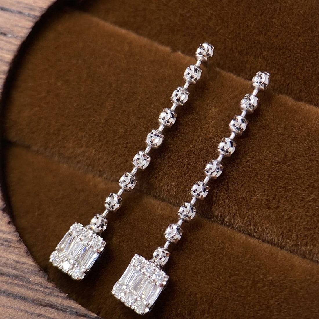 14K GOLD 0.2 CT NATURAL H DIAMOND EARRINGS (1 of 7)