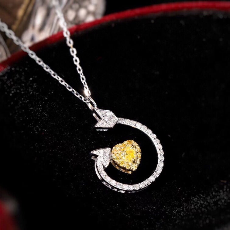 14K GOLD 0.5 CT NATURAL YELLOW DIAMOND & DIAMOND NECKLACE: Ref:230771082 Gold Content:14K Gold Main Gemstone:Yellow Diamond/Diamond Shape:Multiply Carat Weight:0.5ct Color:Yellow/H Treatment:Natural Cut Grade:G