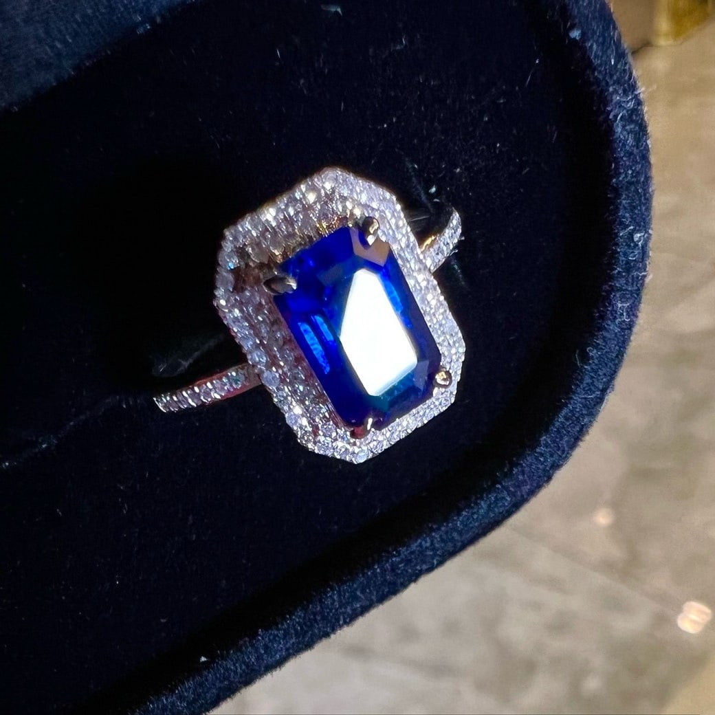 14K GOLD 2.2 CT NATURAL SAPPHIRE & DIAMOND RING (1 of 7)